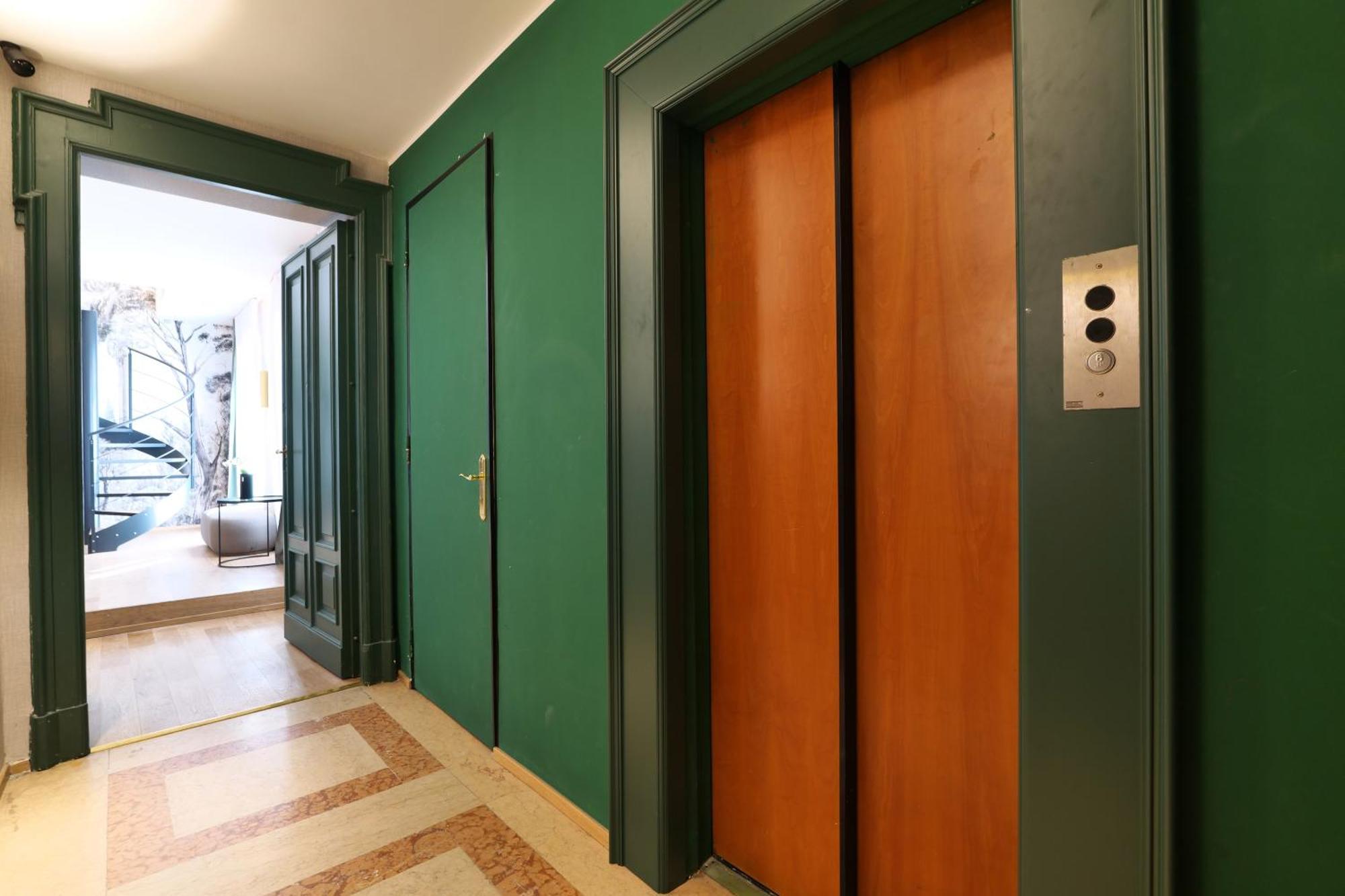 Apartment Prestige Boutique - Piazza Duomo View Milan