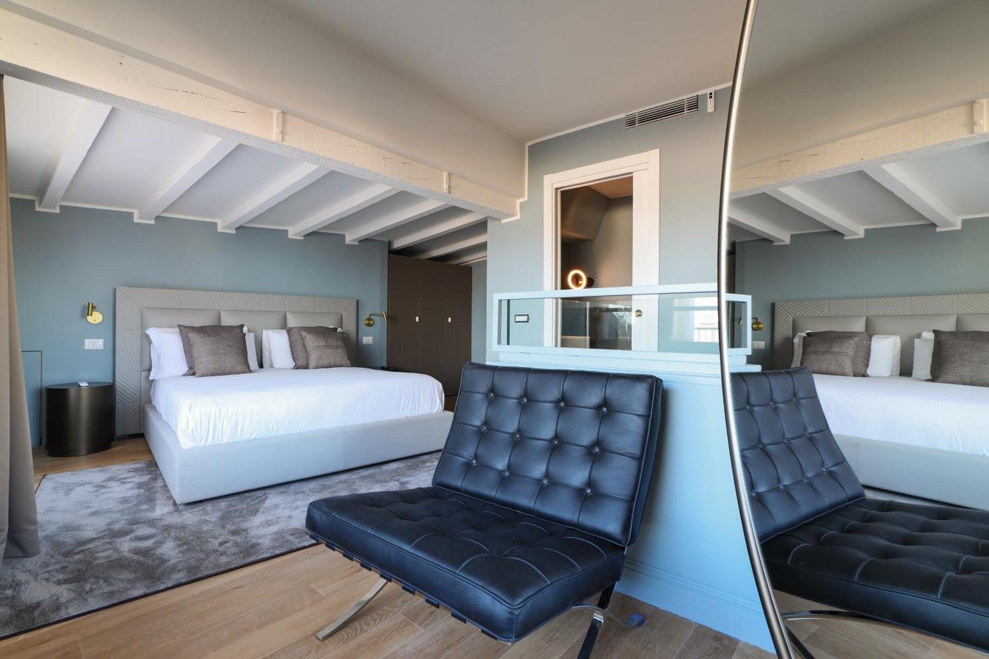 Prestige Boutique - Piazza Duomo View Apartment